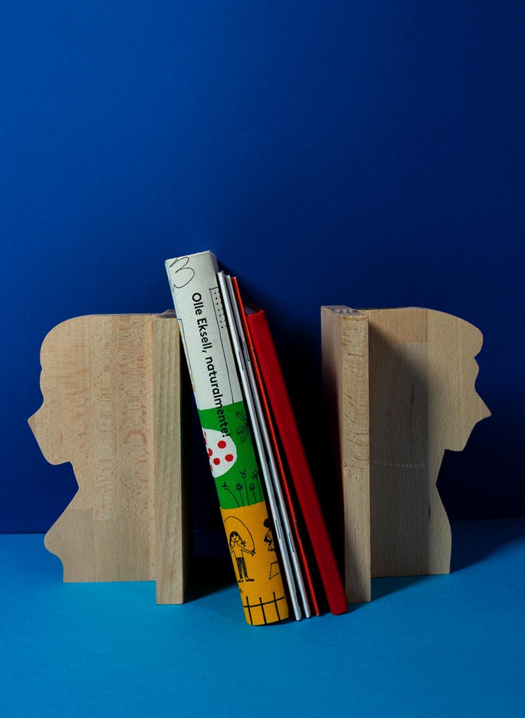backtoback-bookends